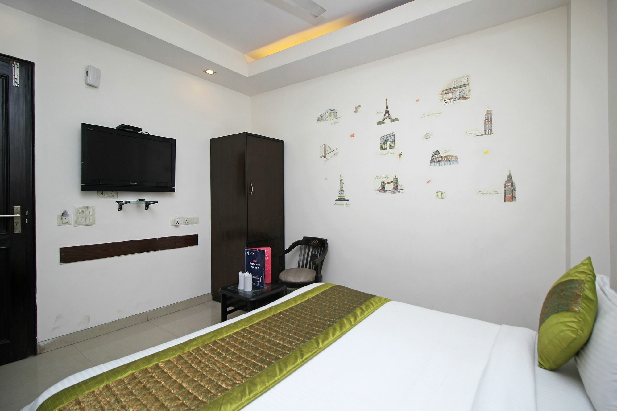 Oyo 9030 Hotel Delhi Airport Plaza 뉴델리 외부 사진