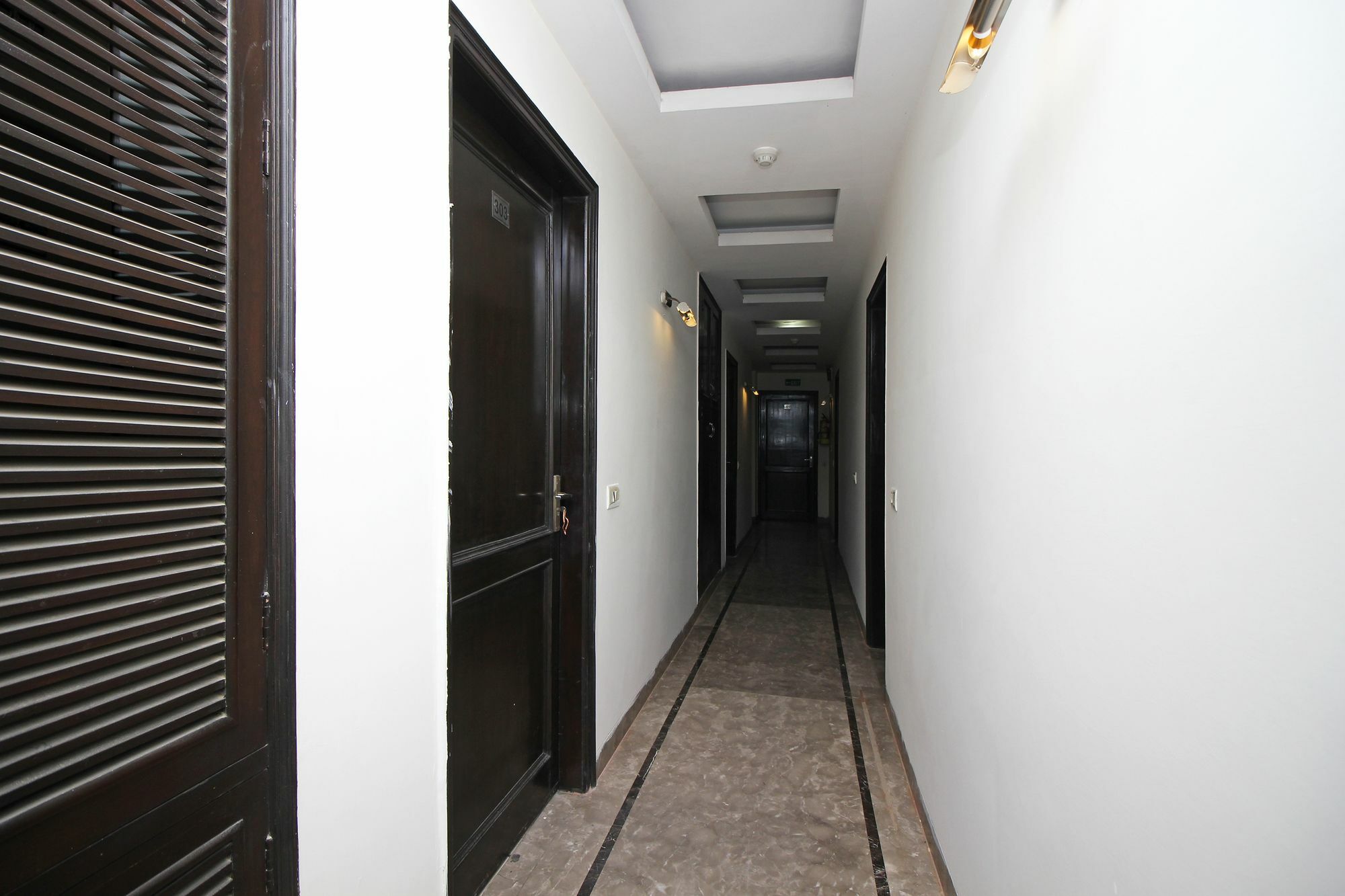 Oyo 9030 Hotel Delhi Airport Plaza 뉴델리 외부 사진