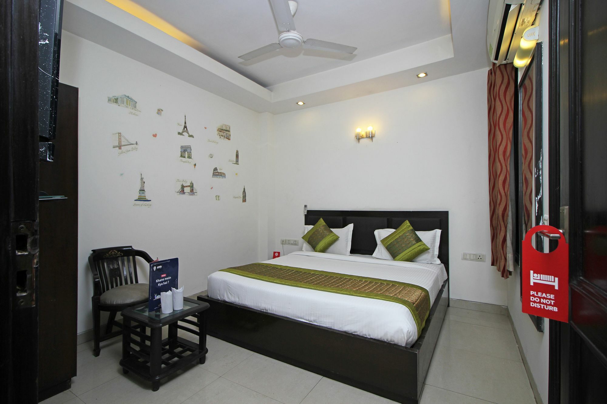 Oyo 9030 Hotel Delhi Airport Plaza 뉴델리 외부 사진